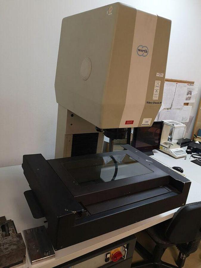 Used WERTH Video Check IP 250/400 measuring machine