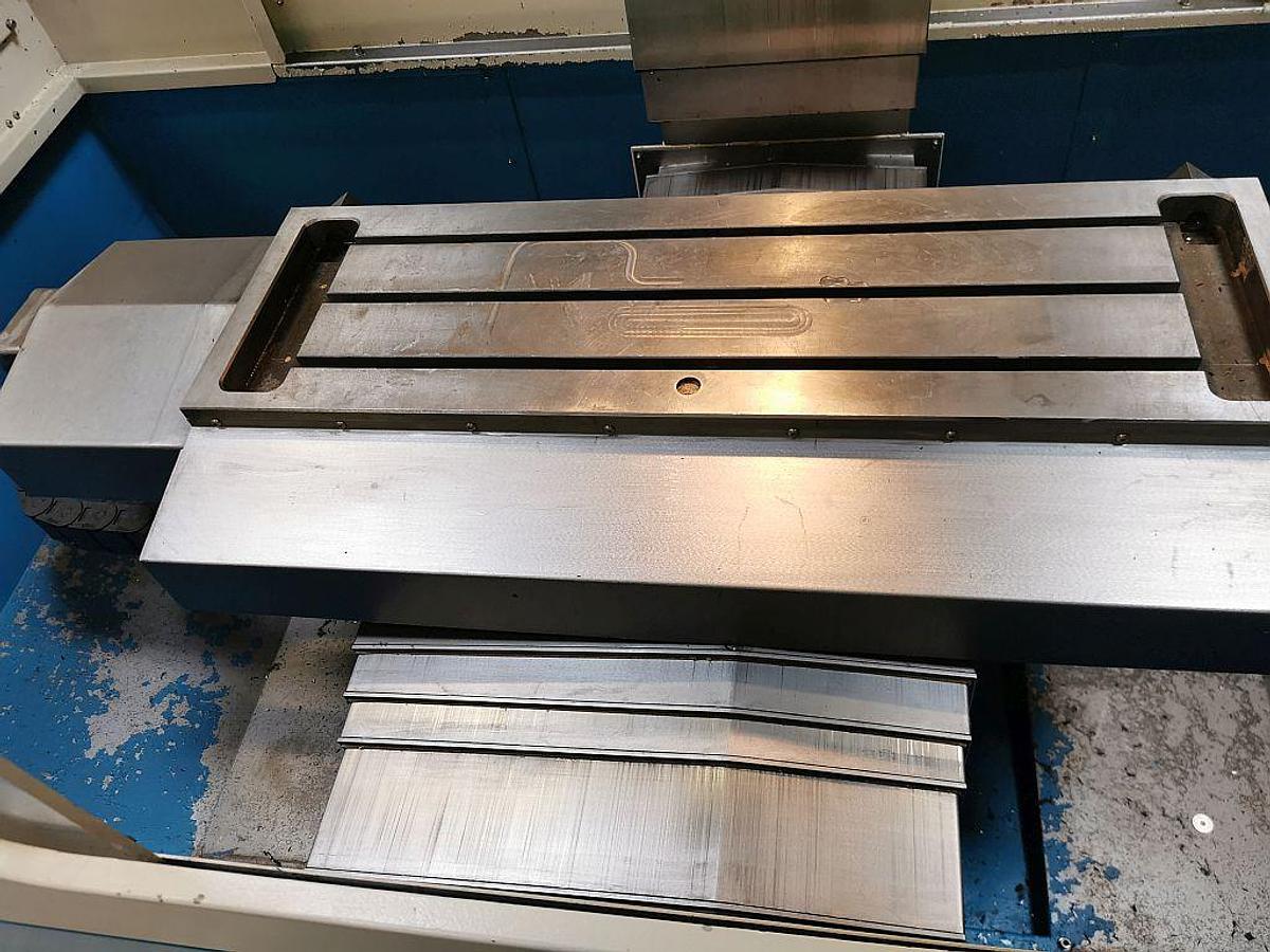 KNUTH ECOMILL 450 cnc milling machine