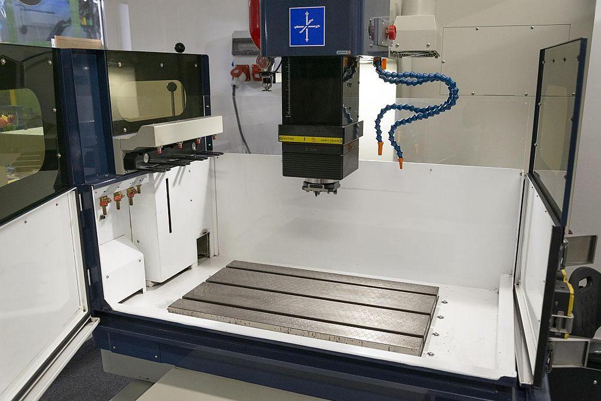 NEUART CNC-C50E2 block EDM machine