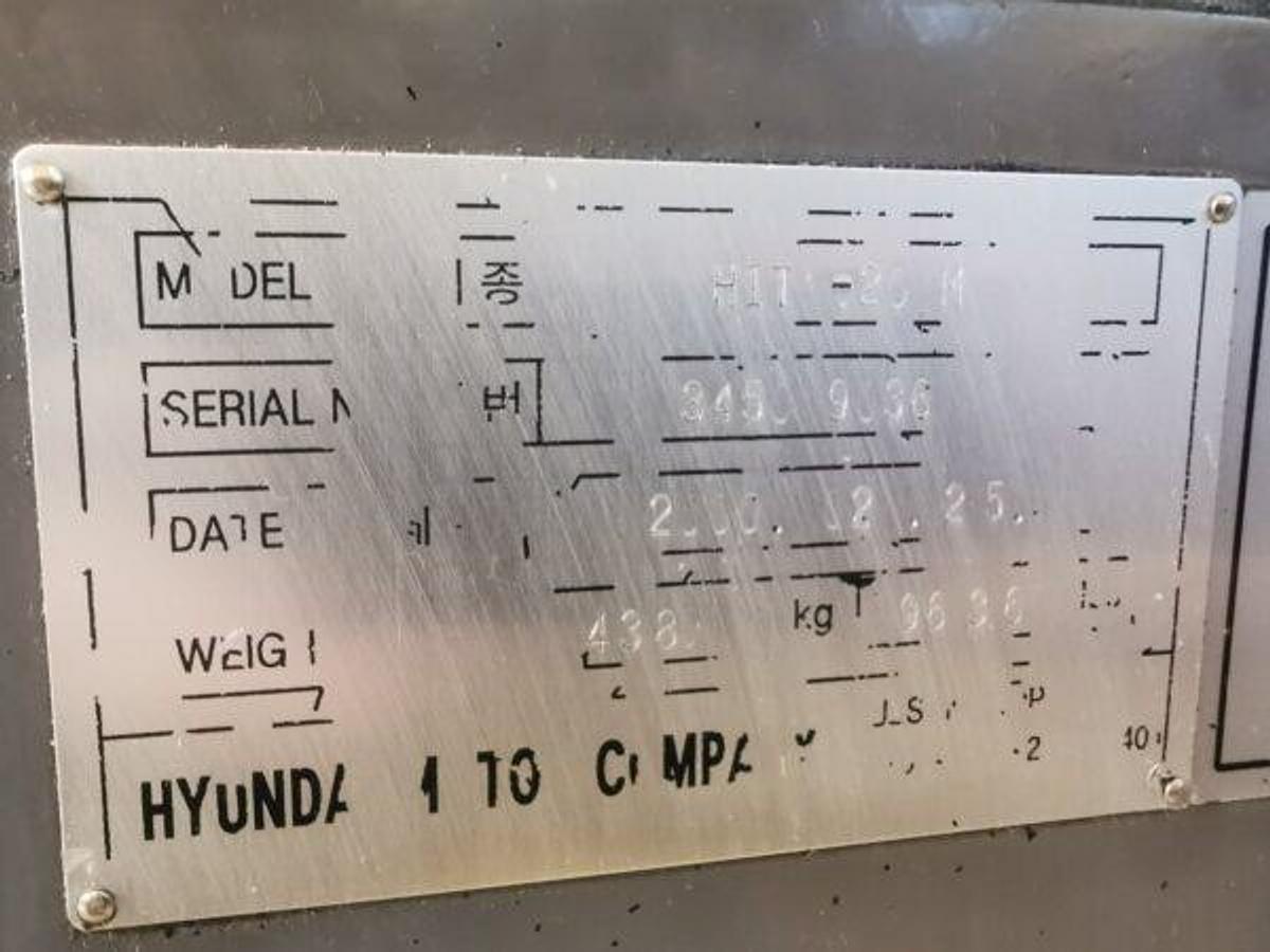 Used HYUNDAI HIT20M cnc lathe