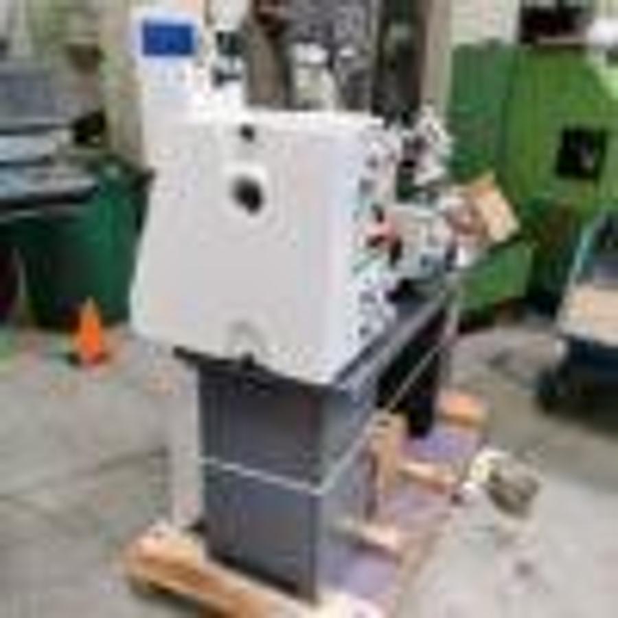 Used KAMI DKM300.750 lathe