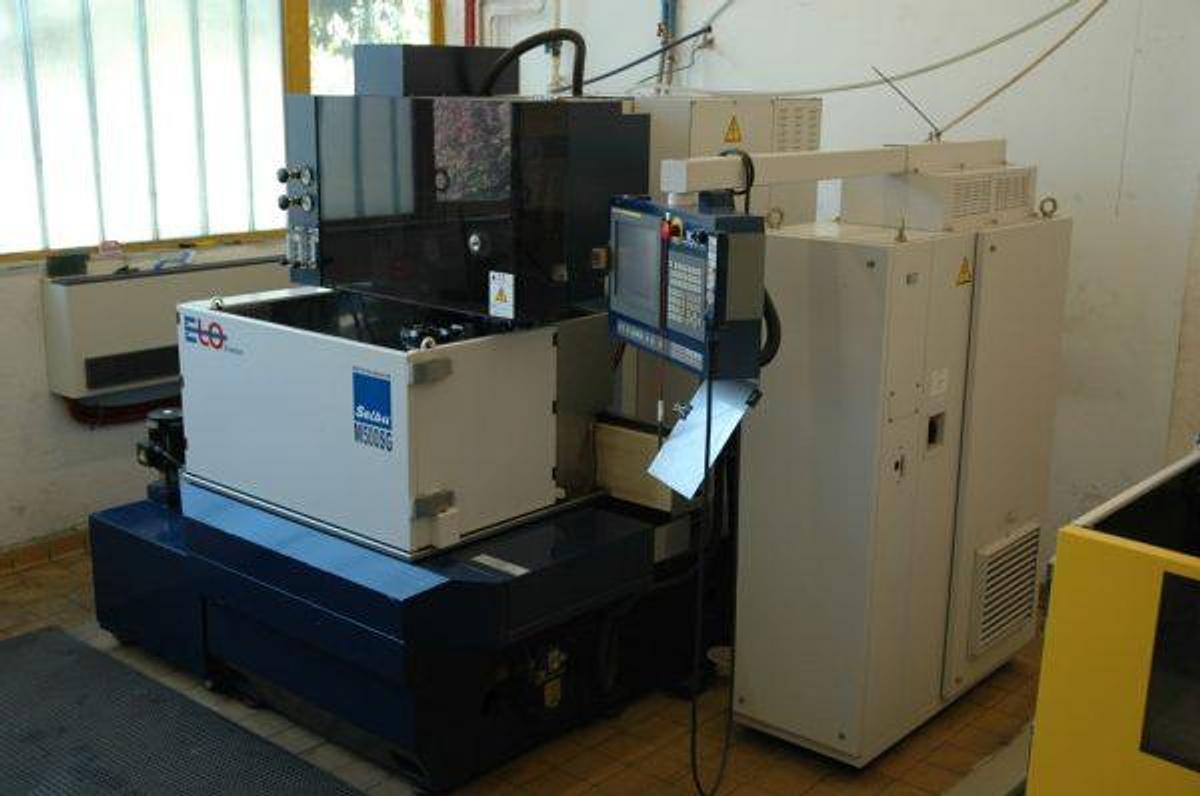 Used SEIBU M500SG wire spark