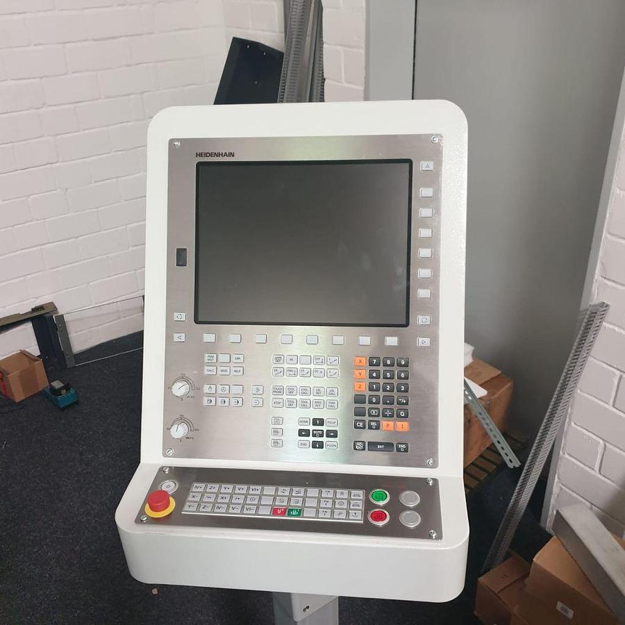 KAMI FKM950 CNC tool milling machine