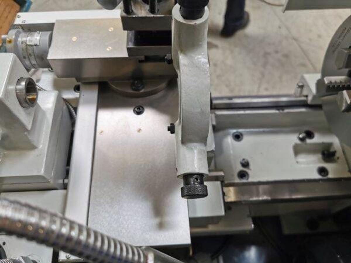 Used KAMI DKM300.750 lathe