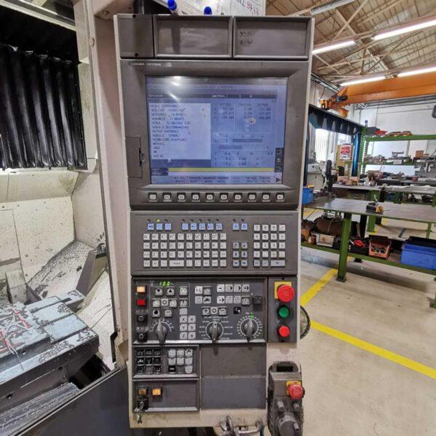 Used OKUMA MB46-VAE machining center