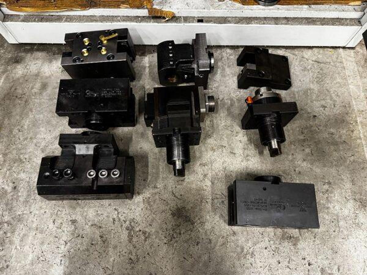 Used TAKISAWA TS400YS CNC turning-milling center