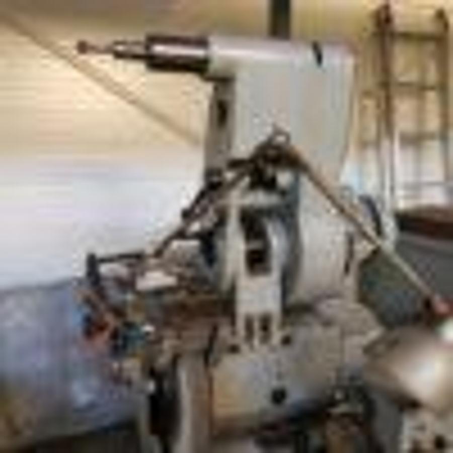 Used SZIM KU250-04-750 cylindrical grinding machine