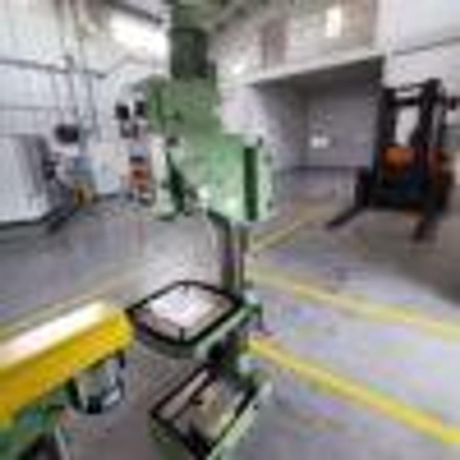 Used TNM_Z5040 column-type, gear-driven drilling machine