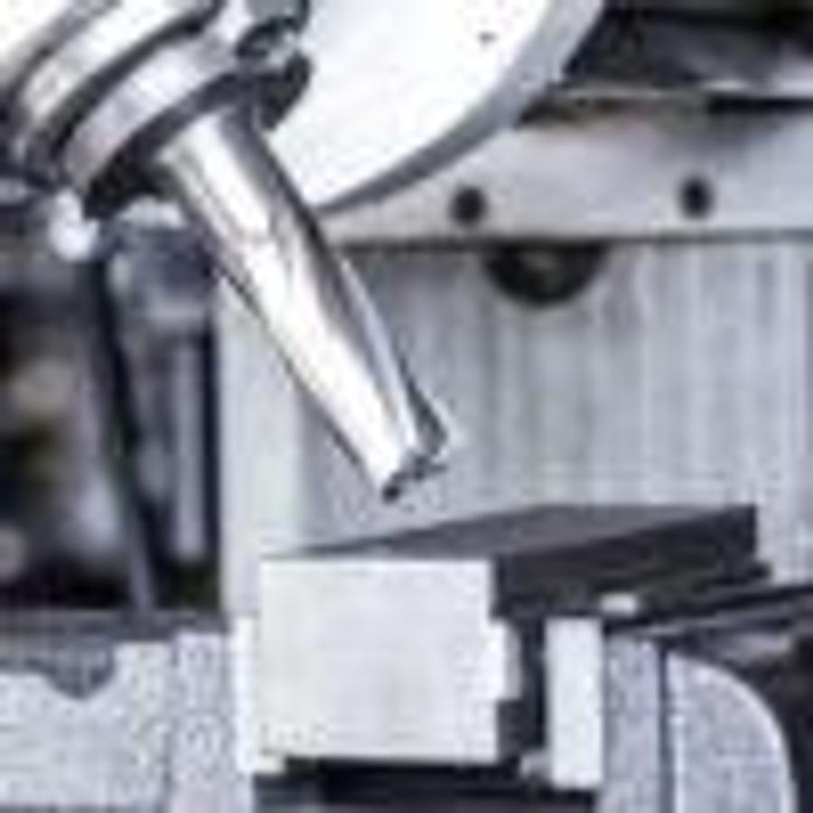 Used KAMI FKM935 tool milling machine