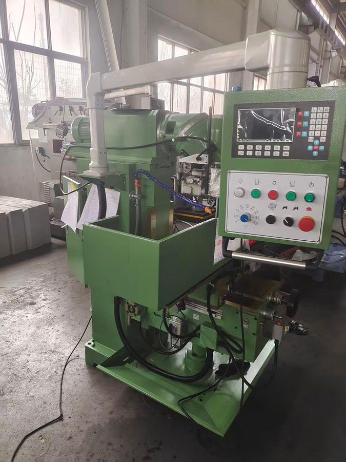 TNM XL6230C traditional universal milling machine