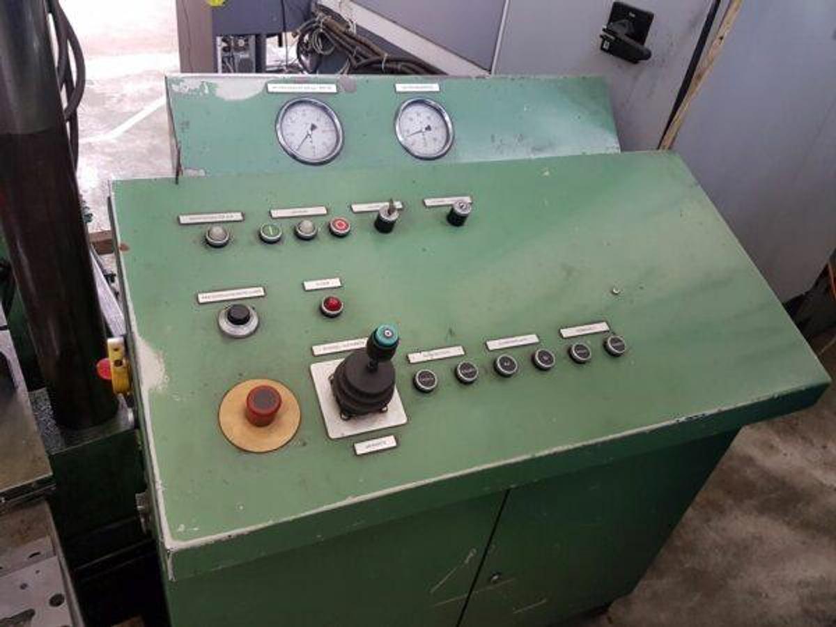 Used Well-known ink press