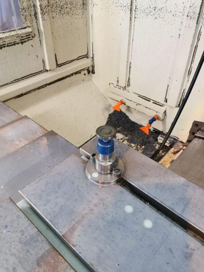 Used POSMILL B800 4-axis CNC