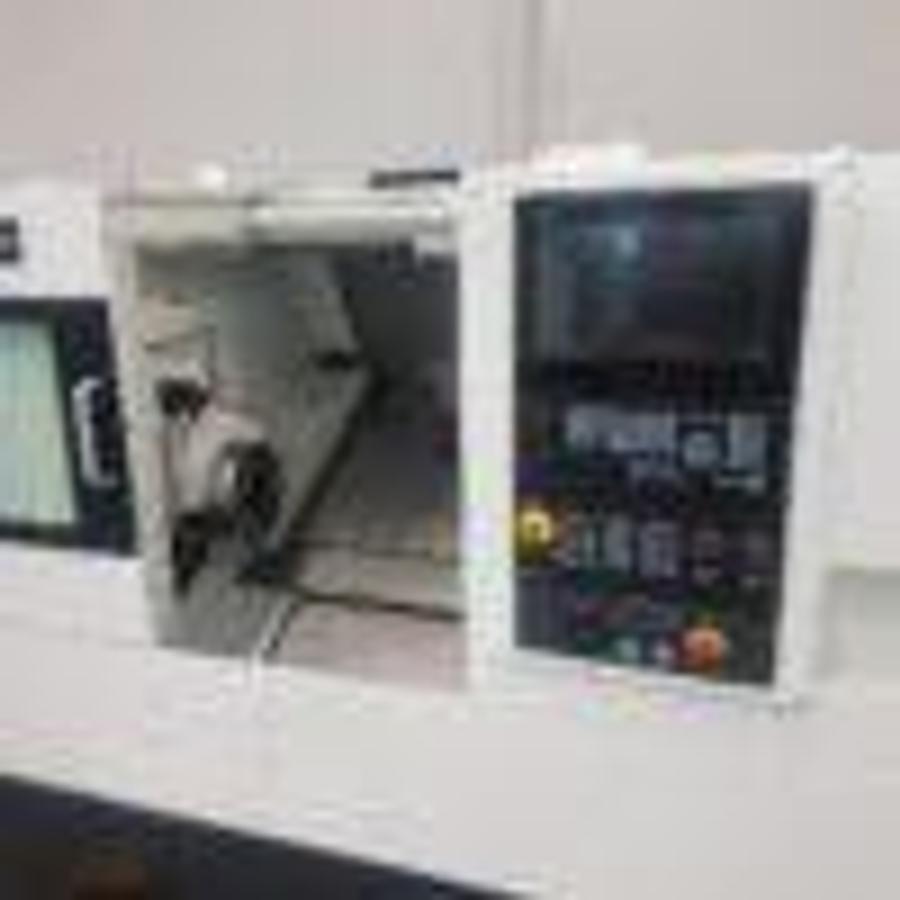 Used HEADMAN T65/750 megh. tool lathe