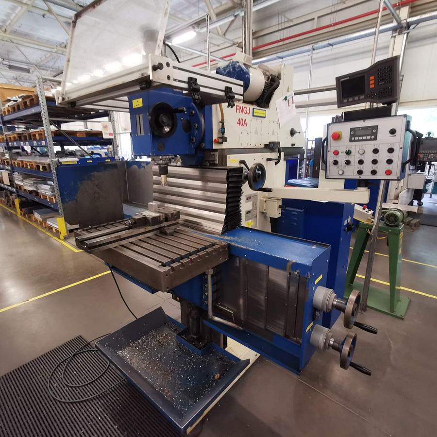 Used INTOS FNGJ40A conventional tool milling machine