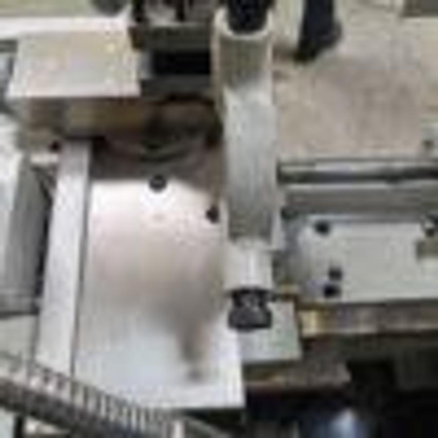 Used KAMI DKM300.750 lathe