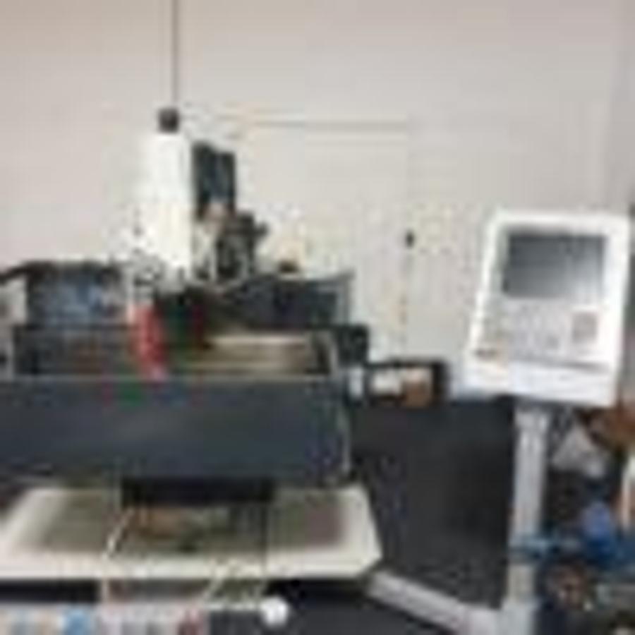 Used KAMI FKM950 CNC tool milling machine