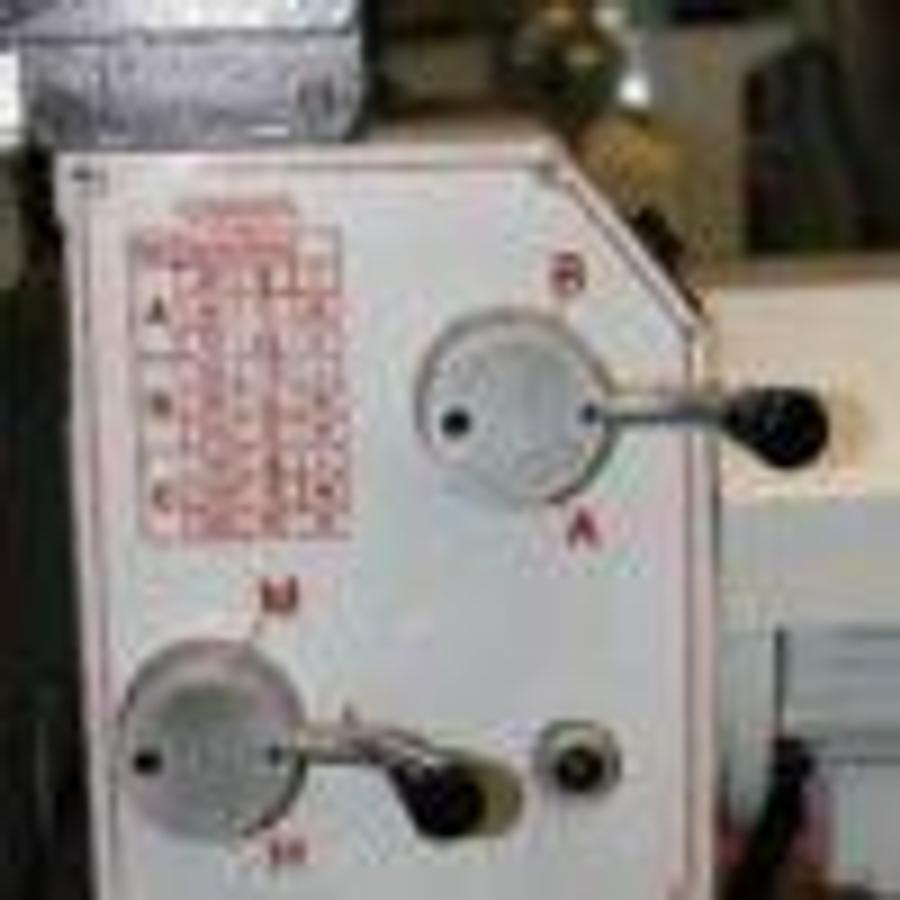 Used KAMI FKM660B-1 conventional milling machine