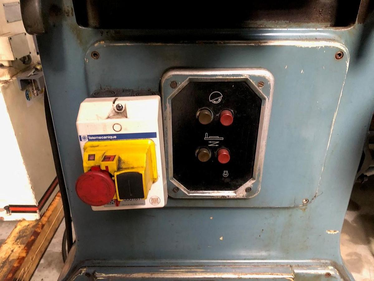 Jones & Shipman 540 surface grinder