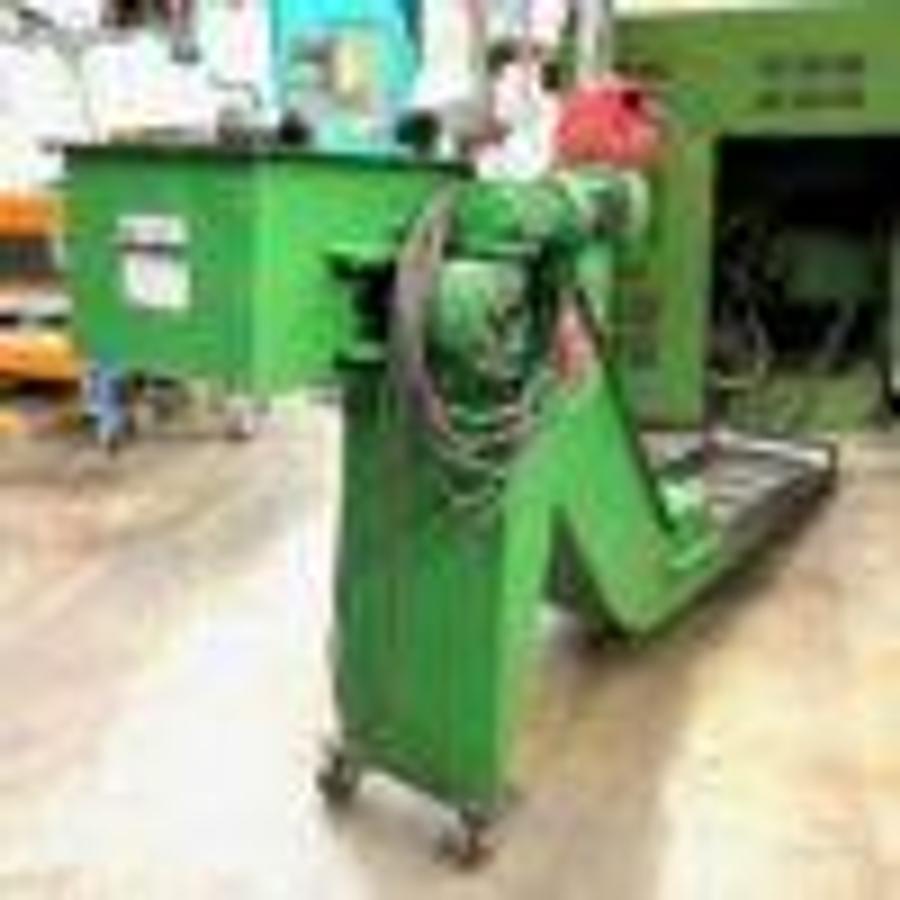 Used MAZAK QT15 cnc lathe