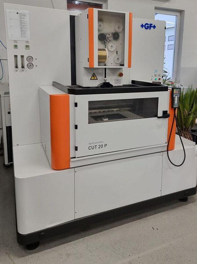 Used AGIE Charmilles Cut P20 wire spark