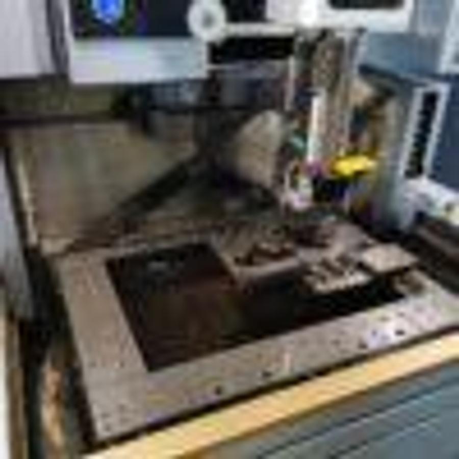 Used SODICK ALC600G wire spark