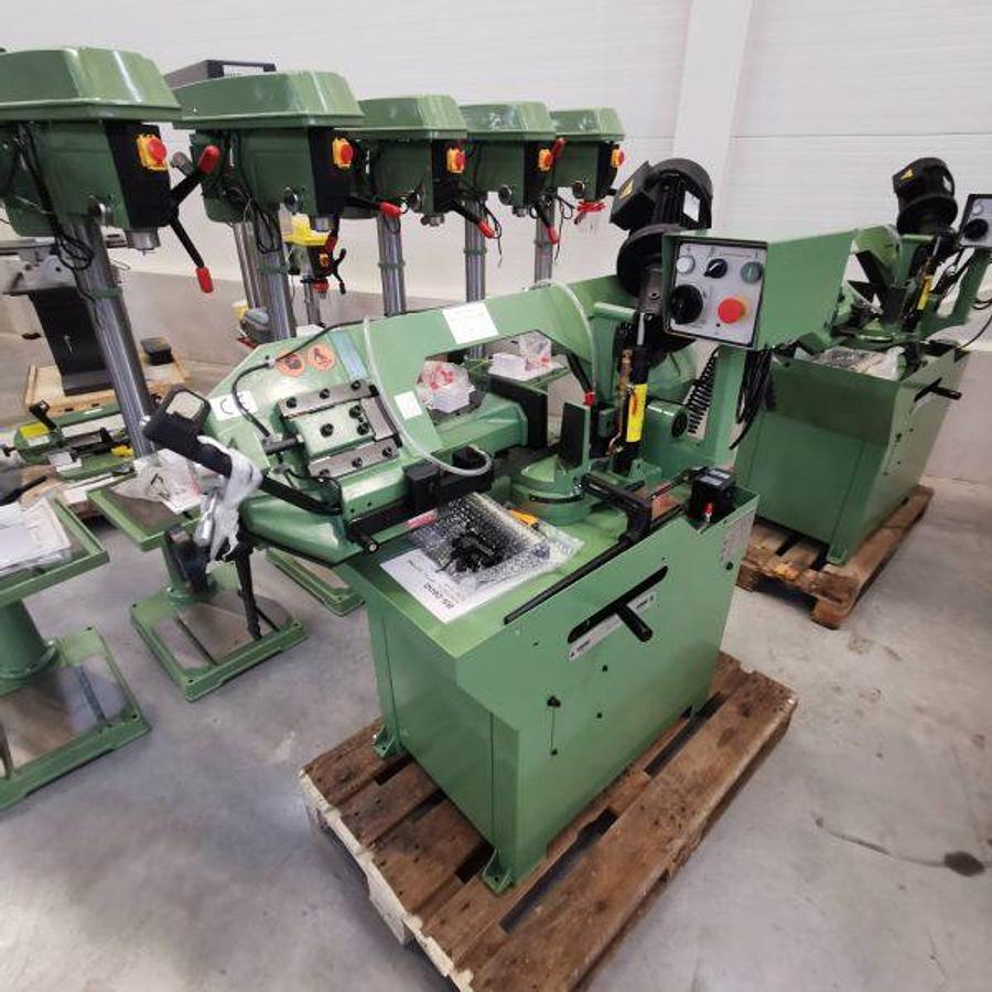 Used BS-260G band saw machine