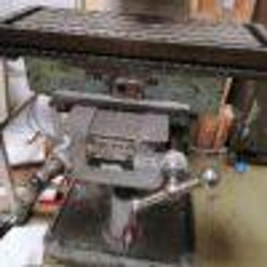 Used ROSCHER & EICHLER ST3 vertical chisel