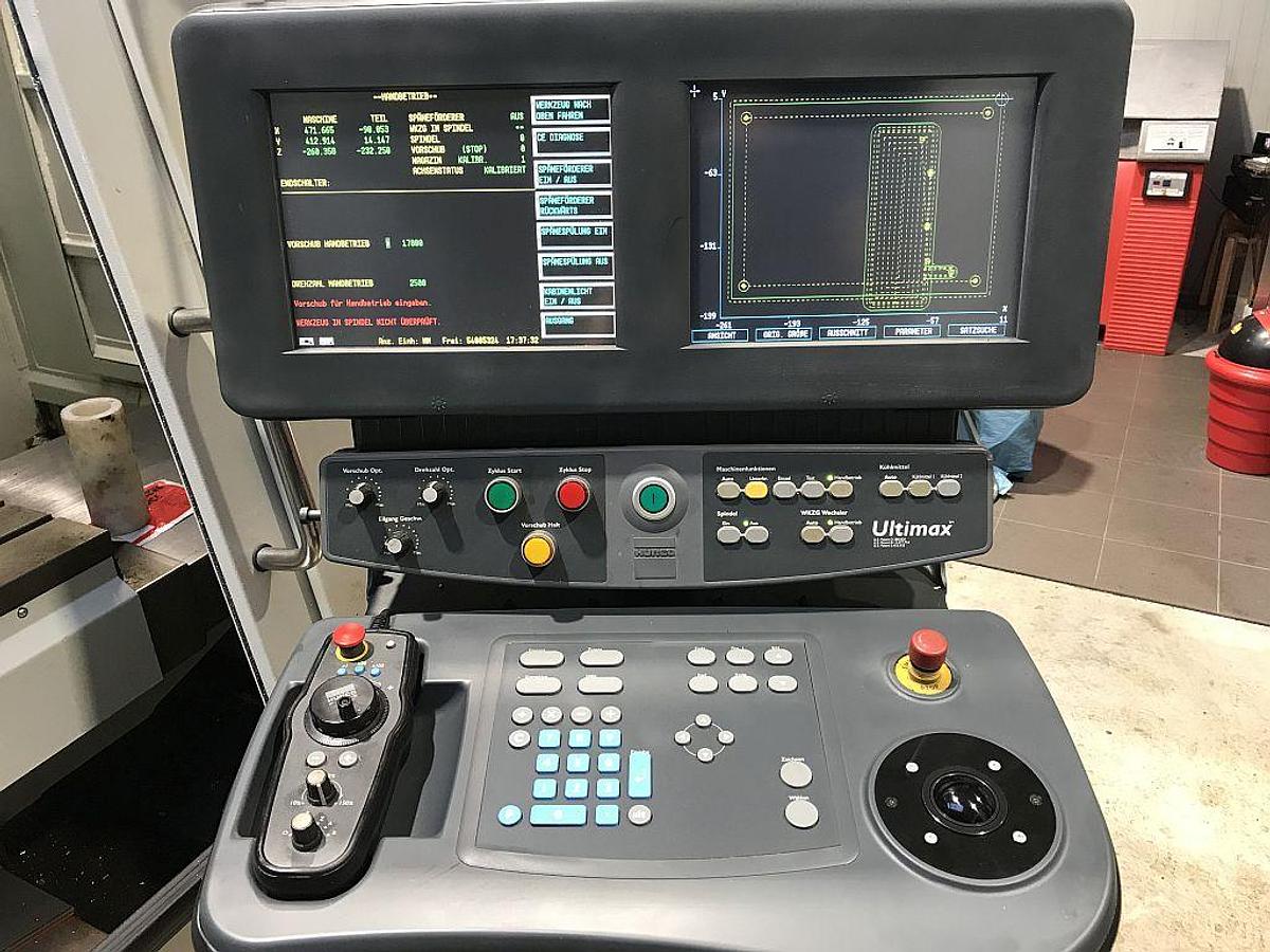 Used 2004 HURCO VMX42 mkp
