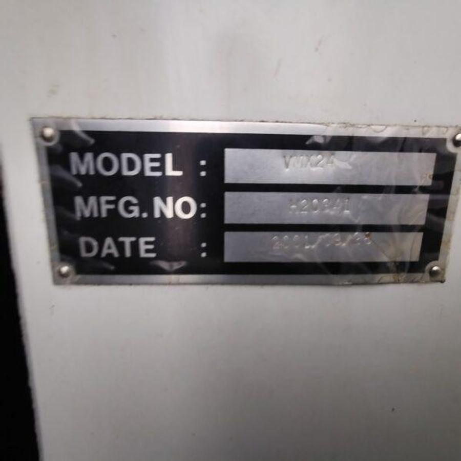 Used HURCO VMX24 machining center