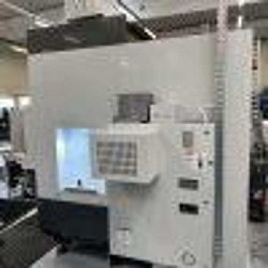 Used HAAS UMC500SS simultaneous 5-axis machining center