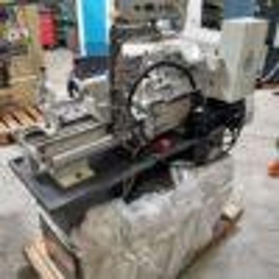 Used KAMI DKM300.750 lathe