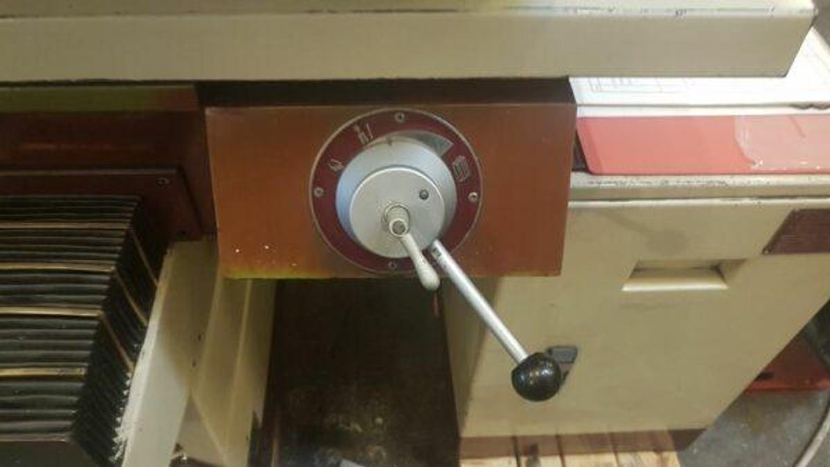 Used CHEVALIER FSD1224AD surface grinder