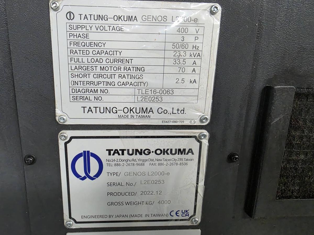 OKUMA Genos L2000e CNC lathe