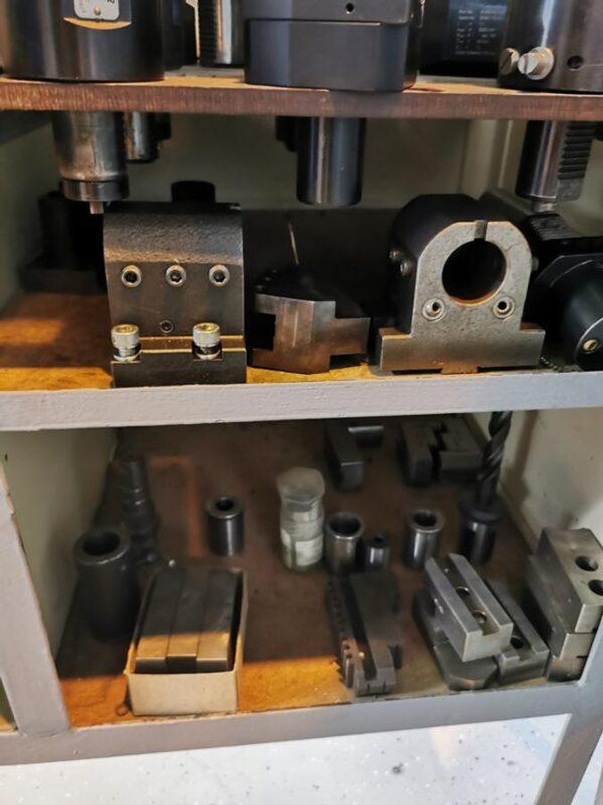 Used HYUNDAI HIT20M cnc lathe