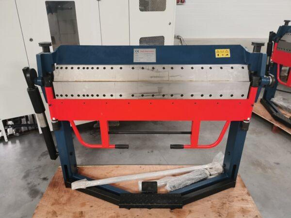 Used TNM_PBB1270/2 manual flanging machine