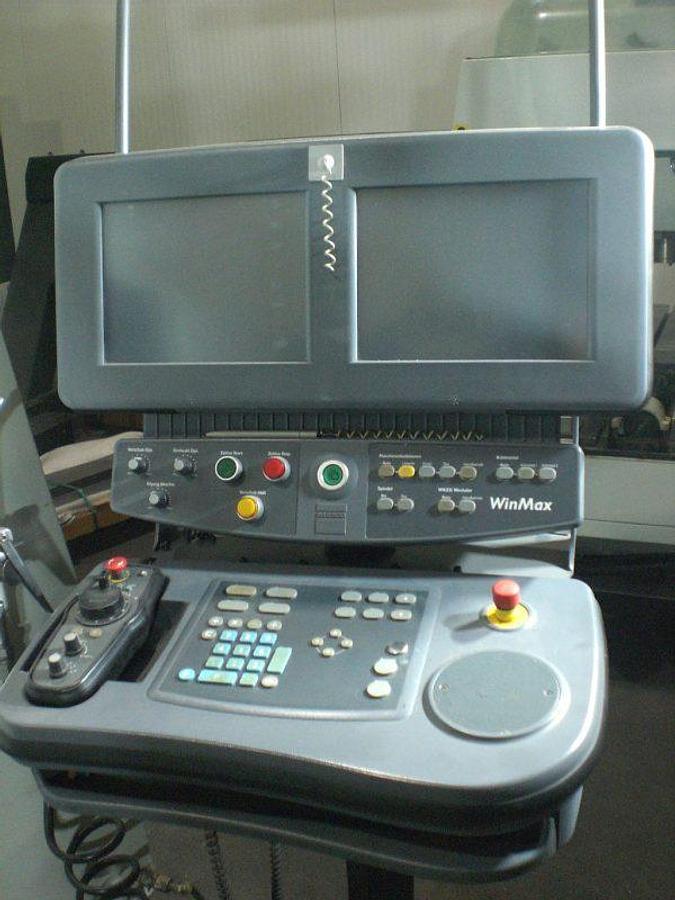 Used HURCO VMX24t mkp