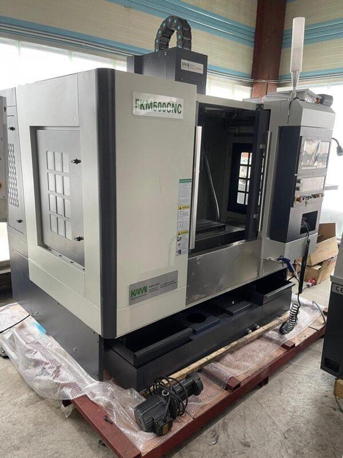 Used KAMI FKM500 CNC machine tool