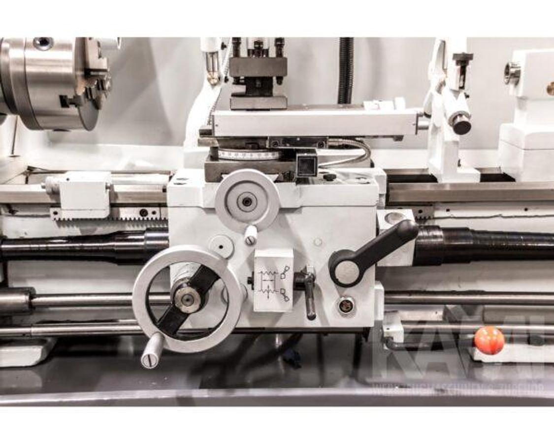 KAMI DKM300.750 center lathe