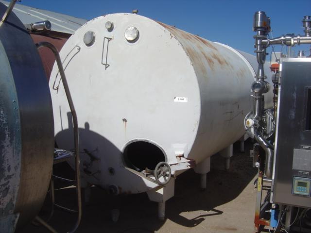 Used 3000 GALLON STORAGE TANK MILD STEEL EXTERIOR