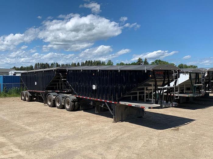 Used 2018 Lode King Hopper Bottom Super B Grain Trailer