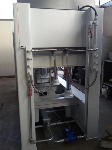 Reacondicionado PRESSA A CALDO KOLMAG SP3000