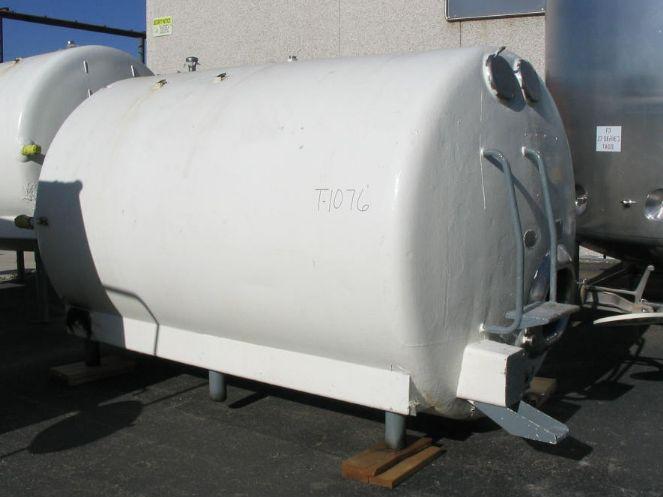 Used 2000 GALLON STORAGE TANK.  HEIL SERIAL 171781
