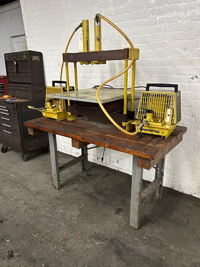 Used 8469-220 Enerpac Model DEM1321 Twin Cylinder Bench Model Hydraulic Press