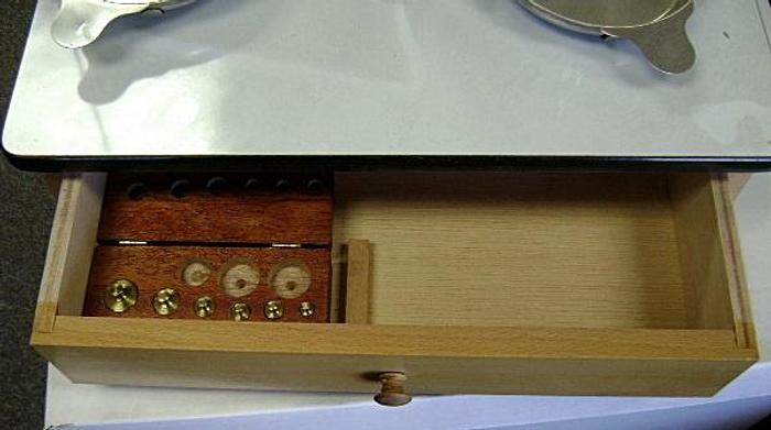 Used 1610-385 Antique Troemner Type Balance Beam Scale