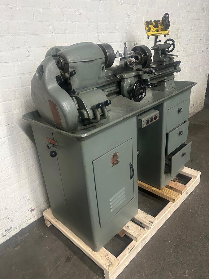 Used South Bend 9″ x 24″ Precision Belt Driven Lathe, Cabinet Stand