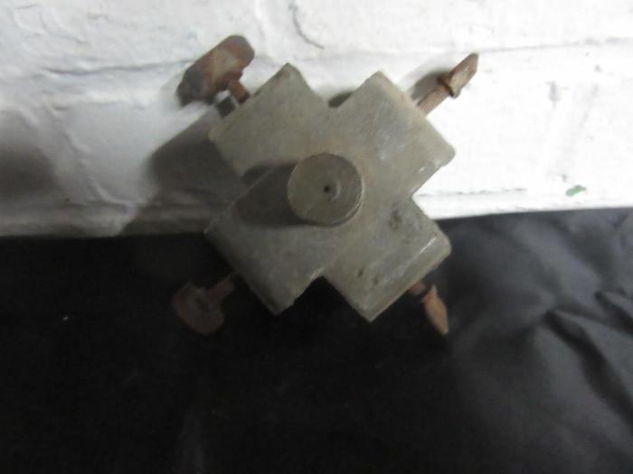 Used 1861-385 RARE ANTIQUE ORNAMENTAL & ENGINE TURNING WORK HOLDING VISE
