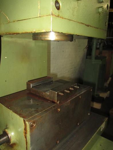 Used 7509-120 GALATO 30 TON CHAIN HAMMERING STAMPING POWER PRESS – HIGH SPEED