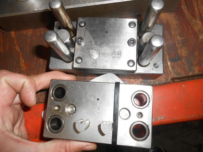 Used 7458-390 JEWELRY PADLOCK PRODUCT DIE MAKING SYSTEM – 4 Die Sets