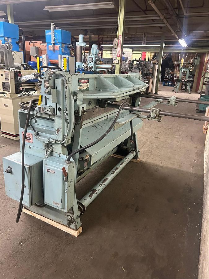 Used Wysong 52" x 14 Gauge Power Shear, Model 111452, with Back Gauge