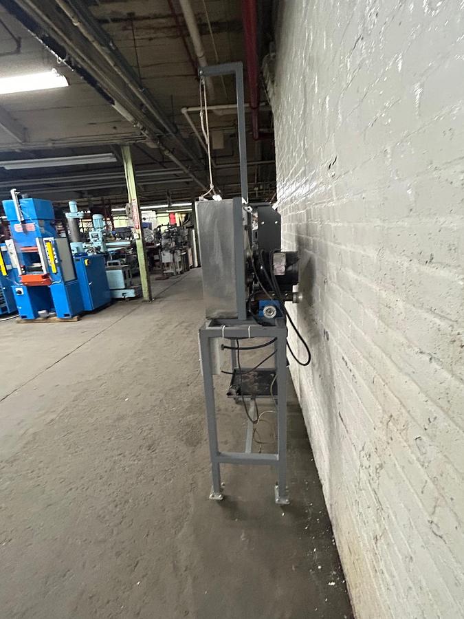 Used Precision Metal Works Chain Grinding Machine